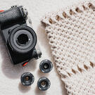 Tre fullformat vidvinkelobjektiver i én pakke. (Foto: Samyang) Tre fullformat vidvinkelobjektiver i én pakke. (Foto: Samyang)