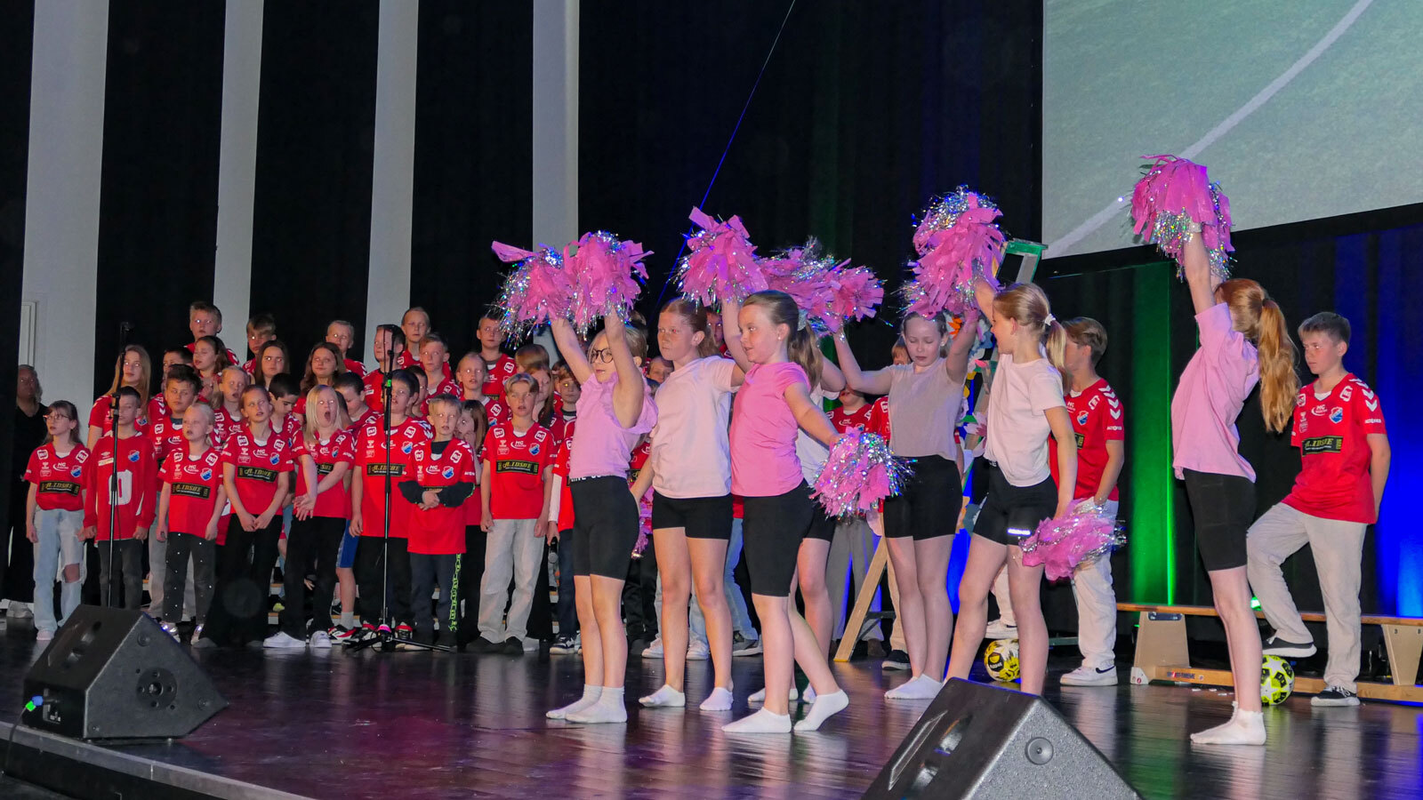 50-års-jubileum-små-dansere.jpg