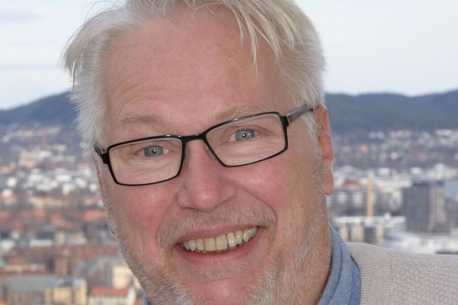 – Fra høsten 2023 har det vært en politisk styring mot å legge ned solenergi i dette landet, sier Yngvar Søetorp, leder i Norsk Solenergiforening. Foto: Norsk Solenergiforening.