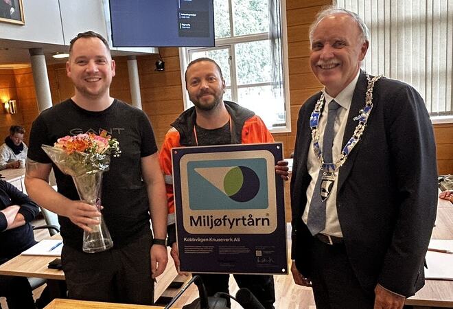 Miljøfyrtårndiplom overrakt Kobbvågen Knuseverk AS