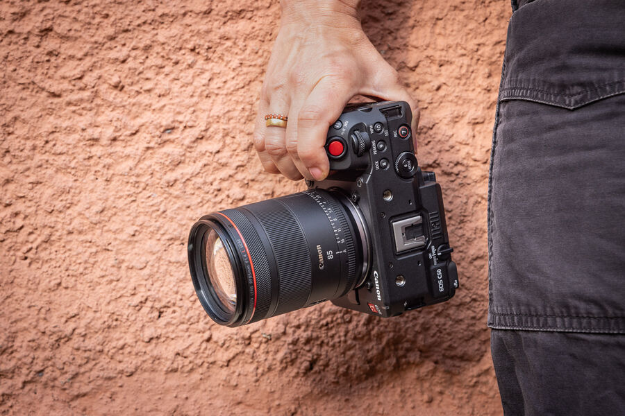 EOS C50_Lifestyle-2542__ _RF24-70mm F2