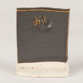 sw-104_white_speckled_web