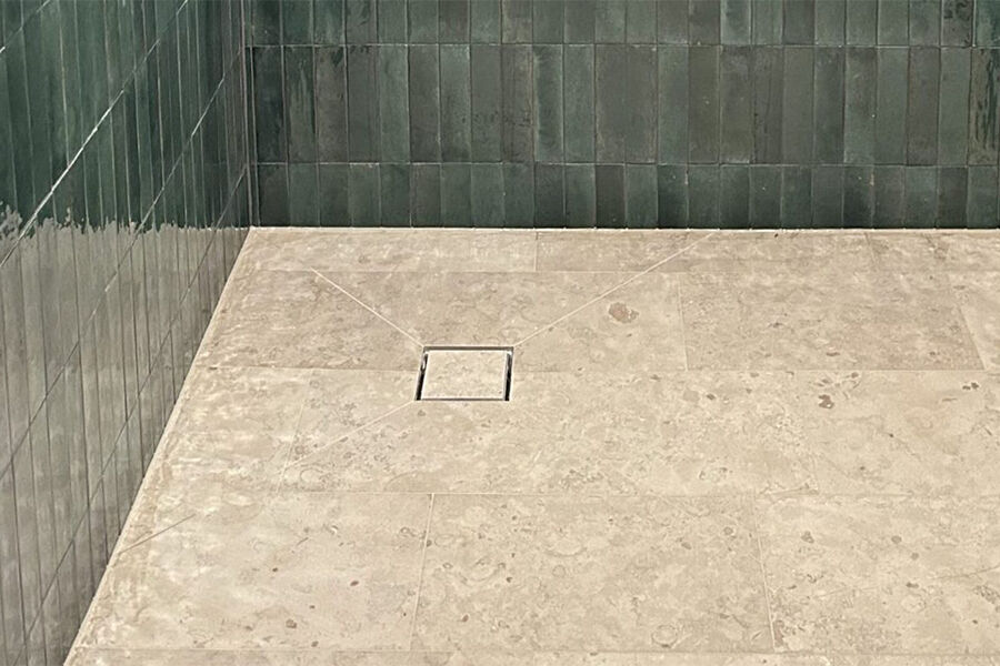 – Med den nye Square 148 flisrammen løfter vi både design og funksjon, sier Håkan Fridvall, produktsjef hos Purus AB. – Med den nye Square 148 flisrammen løfter vi både design og funksjon, sier Håkan Fridvall, produktsjef hos Purus AB.