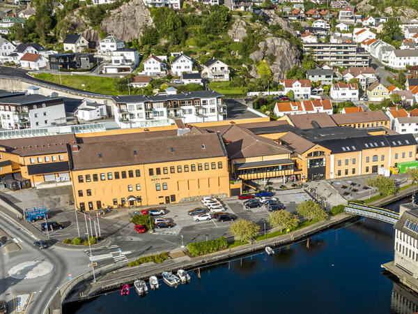 Alti Eikunda sett fra en drone