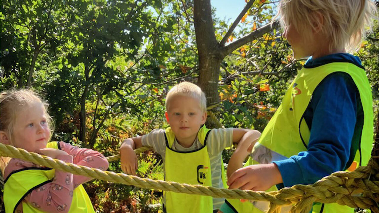 Voksne og barn sammen