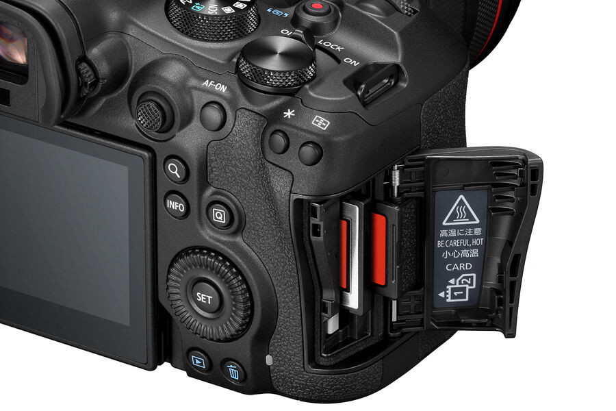 08_EOS R6 MkIII_back_Cardslot__ __Canon EOS R6 Mk III