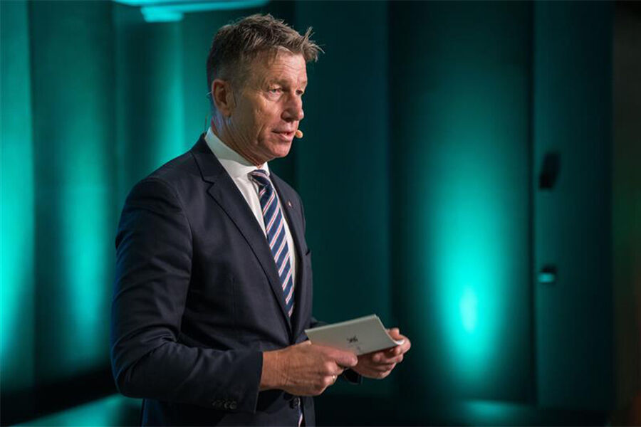 Energiminister Terje Aasland (Ap) mener byggdrifternes kompetanse er viktig for å lykkes med energieffektive tiltak. Foto: Grønn Byggallianse