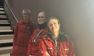 Christina hadde med seg støtte - 3 ansatte på ambulansestasjonen i Salangen.