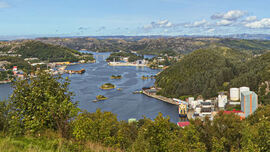 Bedrifter som ligger ved sjøen