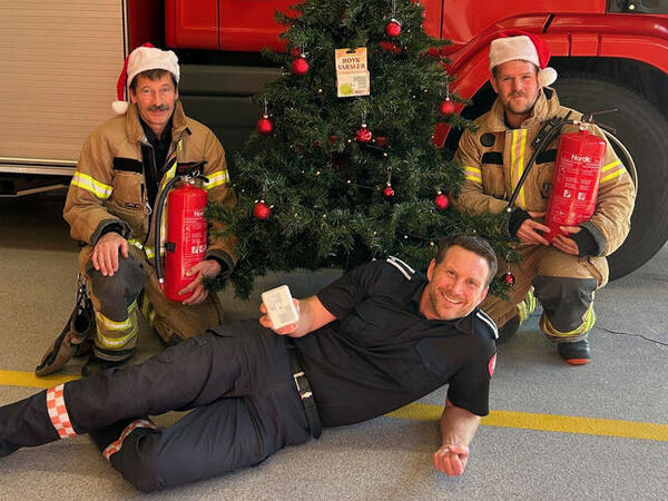 Illustrsjonsbilde med brannfolk