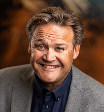 Adm.direktør Frank Olsen. jonas ingstad Adm.direktør Frank Olsen.