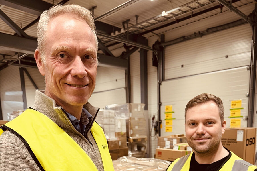 På bildet ser vi, logistikkdirektør Vegar Ellingsen, og Mats Orud Johansen, transportsjef i Heidenreich AS.