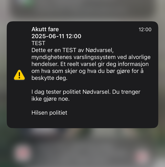 Bilde av hvordan en varsel kan se ut på mobilen. Screenshot av mobil, Bardu kommune.