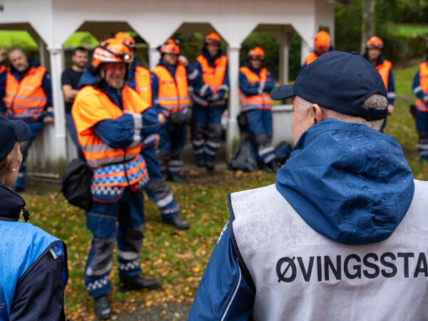 Totalforsvaret ute i felten på trening