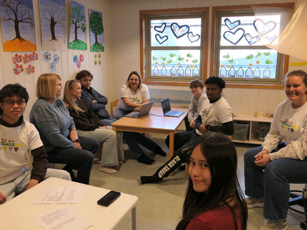 Elever som smiler og har det gøy