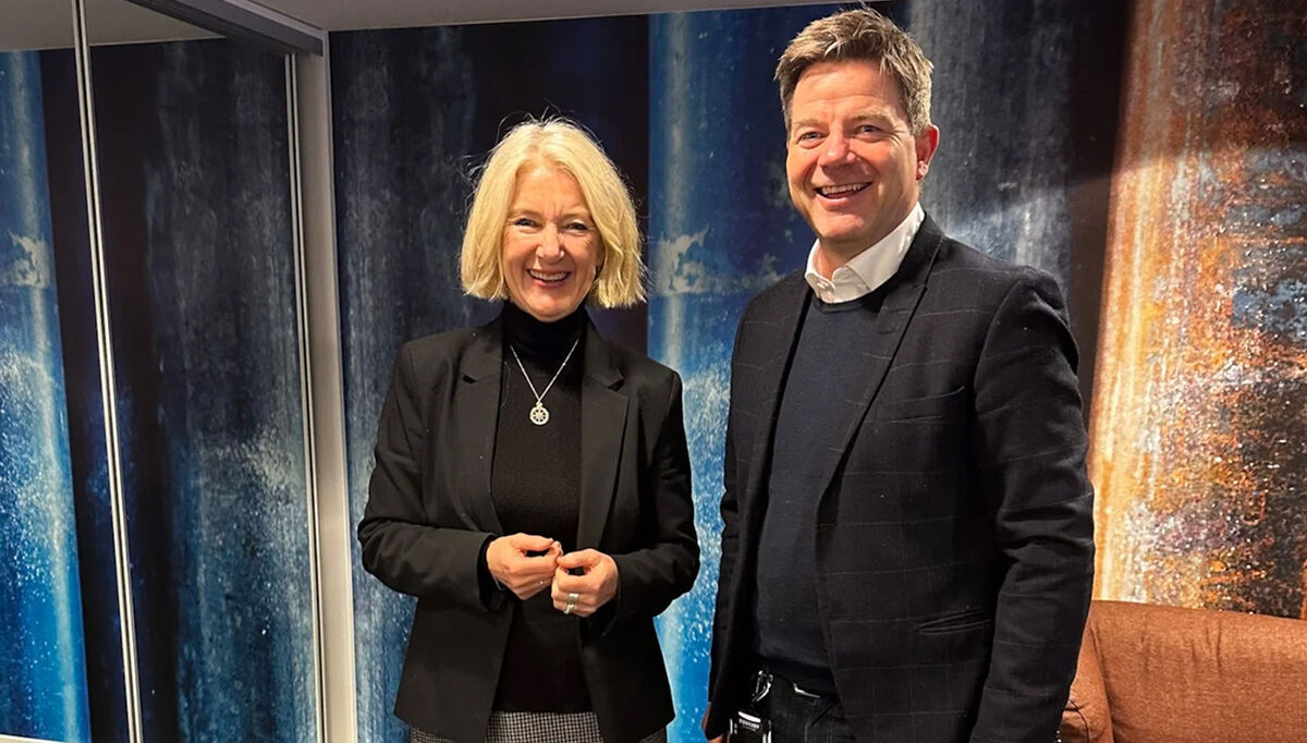Sammen blir vi sterkere, slår Marianne W. Røiseland og Knut Strand Jacobsen fast. De er administrerende direktør i henholdsvis RørNorge og Rørkjøp. Foto: RørNorge.
