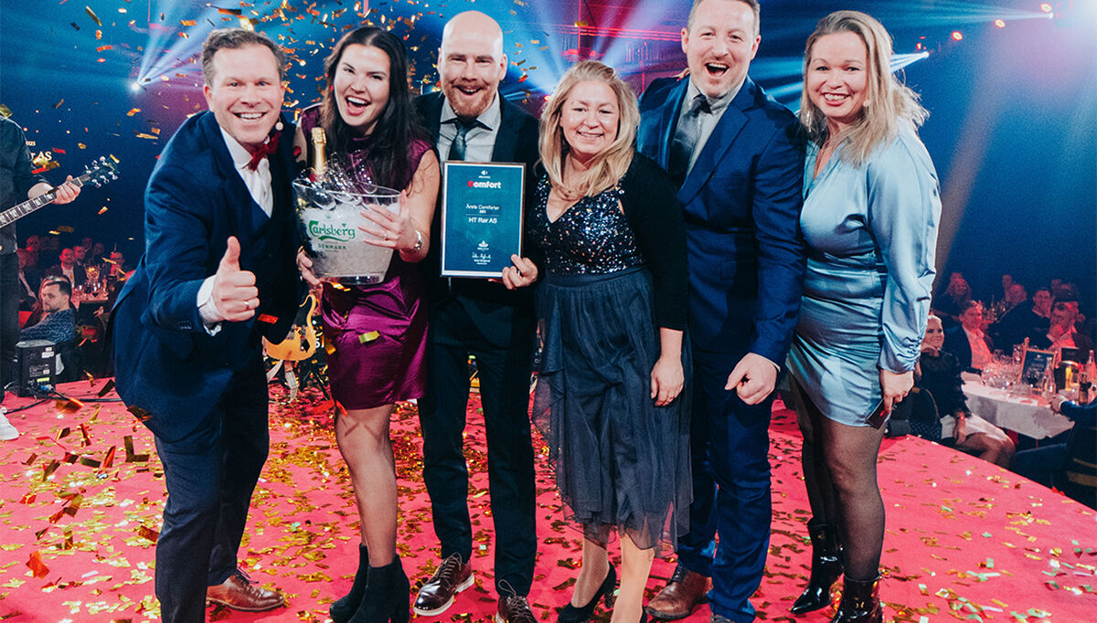 HT Rør AS – en verdig vinner av Årets Comfortør. Fra venstre: Kjededirektør Comfort Vidar Skoglund, selger Christine Karlsen, daglig leder/eier Odd Harald Johansen, butikksjef Maria Fernlund, prosjektleder/eier Tom Erik Nyborg, og bedriftsutvikler Comfort Therese Hardarsson. Foto Nicolai Solbakk Willumsen