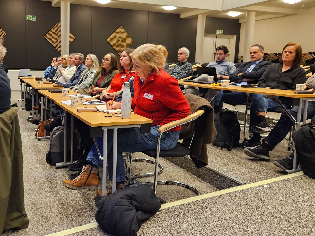 Mange deltakere som følger med