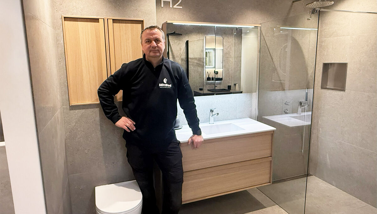 Daglig leder Kent Karlsen gleder seg over mer en nok å gjøre om dagen. - Vi har vært med oppdrag, og 2025 ble et veldig bra år for oss. Det ser ut til å fortsette også i 2026, starten har vært meget oppløftende, sier han. Daglig leder Kent Karlsen gleder seg over mer en nok å gjøre om dagen. - Vi har vært med oppdrag, og 2025 ble et veldig bra år for oss. Det ser ut til å fortsette også i 2026, starten har vært meget oppløftende, sier han.