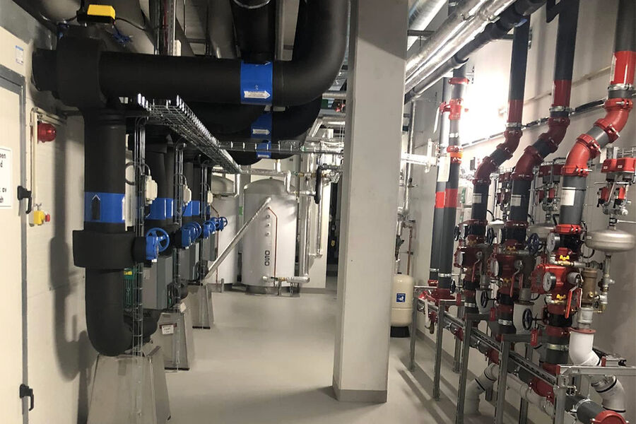 HR Rør AS har hatt mange store prosjekter i Oslo og omegn, på både rør, og varmeanlegg. De hadde blant annet rørentreprisen på Økern Portal, som er et kjent bygg i Oslo området.