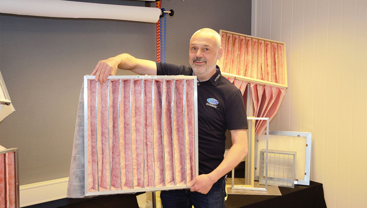 Per Ove Hyrve, salgsleder i Interfil AS, forteller at Interfil har satt i gang et stort testregime på fabrikken, som tar for seg både våre egne filter og  produkter fra et utvalg importfirmaer