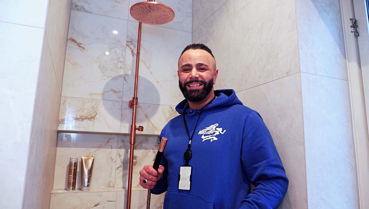 Hussein El Haddaoui startet med å kjøpe gamlebilen til sjefen og begynne å skru – i fjor passerte Norsk Rørservice 100 millioner i omsetning. (Arkivfoto) Hussein El Haddaoui startet med å kjøpe gamlebilen til sjefen og begynne å skru – i fjor passerte Norsk Rørservice 100 millioner i omsetning. (Arkivfoto)