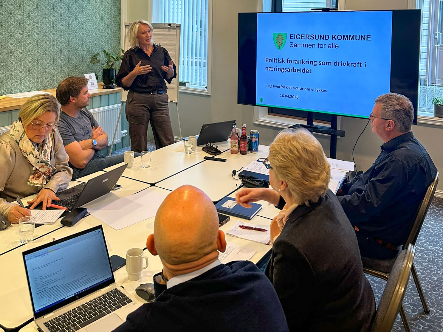 Ordfører An ja Hovland holder foredrag