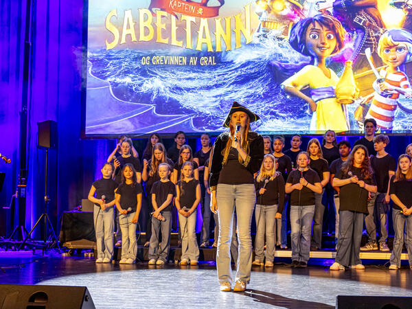 Sang og kor på scenen