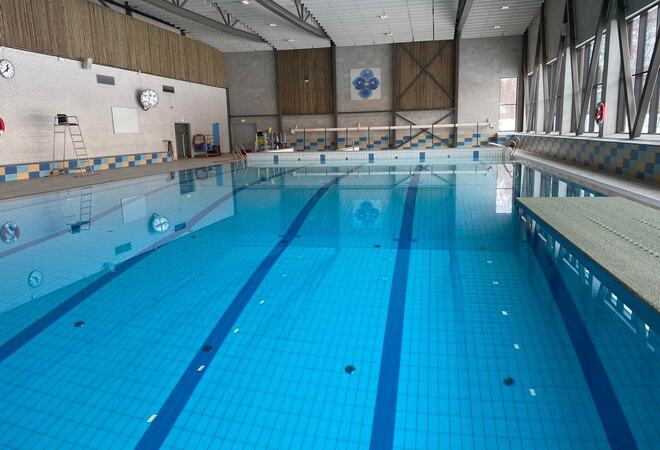 Svømmehall 4