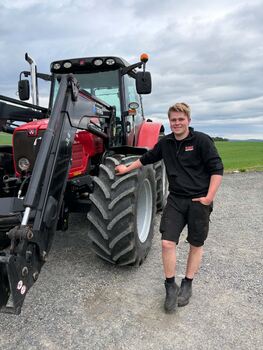 Traktor og mann