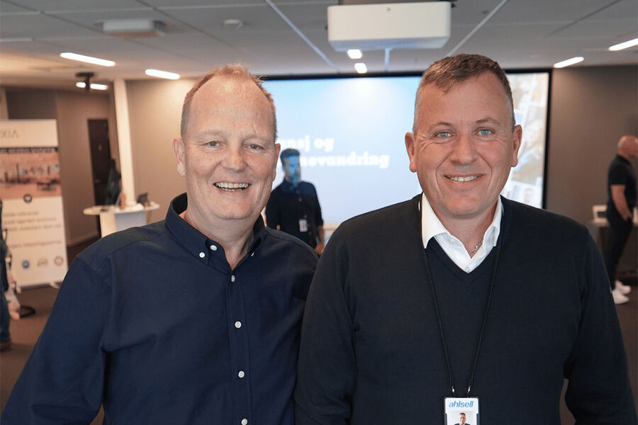 Siste uke inviterte Ahlsell med Espen Bertiniussen (t.v) og Bjørn-Tore Kjær i spissen kunder og leverandører til fagdag innen for eiendom og drift. Ahlsell har nå valgt å endre navnet på markedssegmentet fra Facility til Eiendom og drift. Eva Sundby Skuland