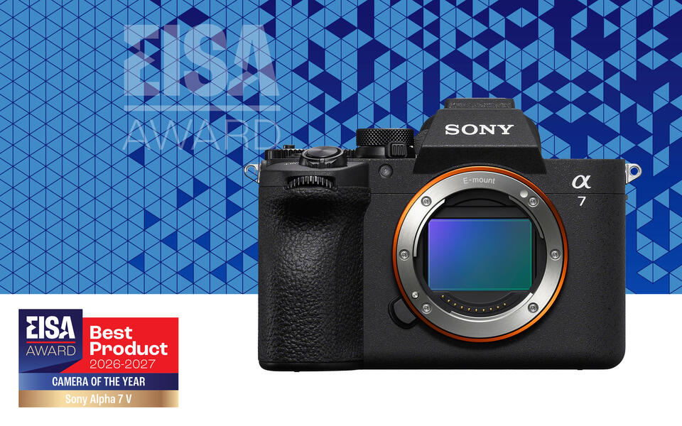 Sony-Alpha-7-V[1]