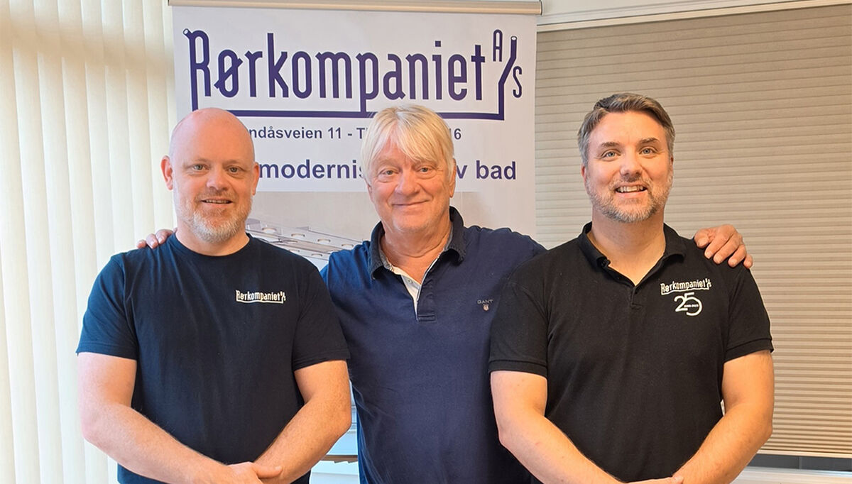 Rørkompaniet beholder navn og dagens lokale ledelse. Jan Fredrik Bjordal ( til høyre) fortsetter som daglig leder, mens Stian Fanebust ( til venstre) fortsetter som prosjektleder og faglig leder, og begge blir partnere i konsernet. I midten ser vi gründer av selskapet Dagfinn Fanebust. Rørkompaniet beholder navn og dagens lokale ledelse. Jan Fredrik Bjordal ( til høyre) fortsetter som daglig leder, mens Stian Fanebust ( til venstre) fortsetter som prosjektleder og faglig leder, og begge blir partnere i konsernet. I midten ser vi gründer av selskapet Dagfinn Fanebust.